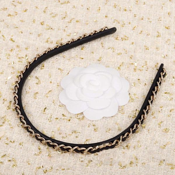 2025 Top quality Charm hair clip with genuine leather in 18k gold plated for women wedding jewelry gift have stamp PS7106