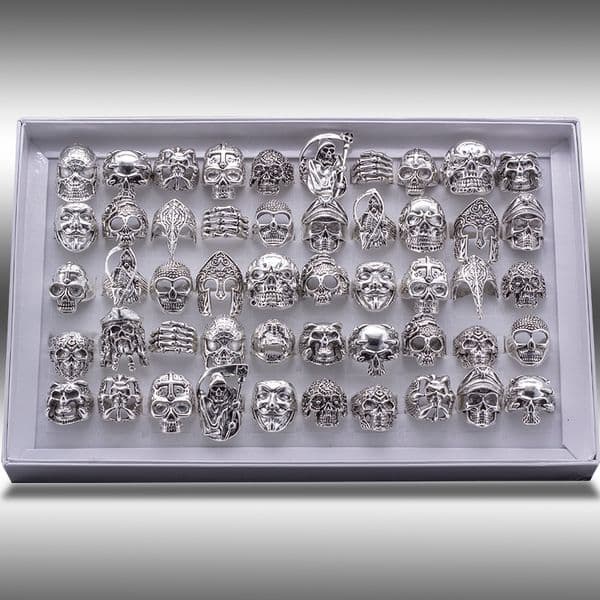 Mixed 20pcs Topquality Gothic Punk Assorted Whole Lots Skull Style Bikers Men039s Vintage Rings ps1652