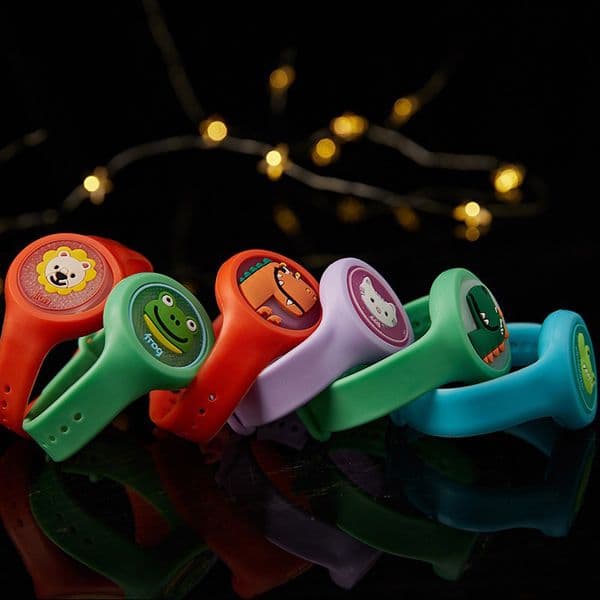 Silicone Mosquito Repellent Bracelet Pest Control Tools Summer Kids Lightweight Flash Watch Adjustable Wearable Anti Mosquitos Efficacious Portable JY0573