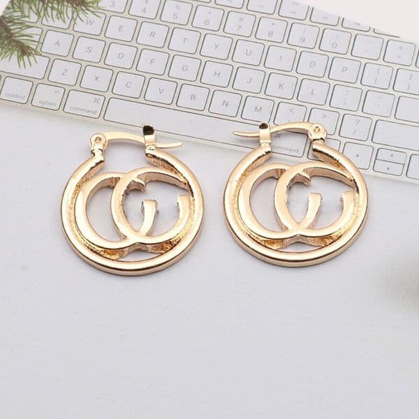 Stud Charm Womens 18K Gold Plated Earring Ear Stud Cuff Luxury Brand Designers Letter Geometric Exaggerate Classic Wedding Party Jewerlry Retro Style ER0130
