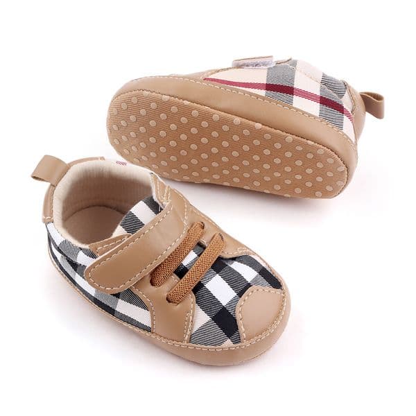 Boy Girl Baby On Toddler Pre Walker Newborn Shoes Soft Sole Anti Slip Sneakers Trainers 0-18 Months