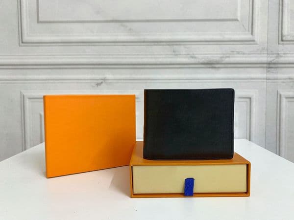 Purse ID Handbags Coin Cowhide Package Men Bags Women Fashion Clutch Multiple Fold Card M60895 Short And Passport Dejjd Designers Walle Dunv