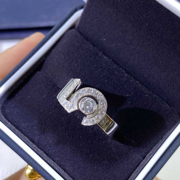 Luxury Sterling Silver Ring with Full Diamonds for Weddings & Engagements - Elegant Design by Top Brand