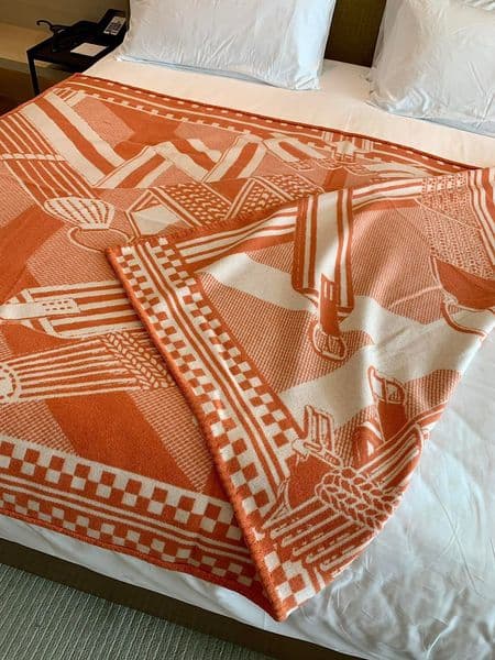 Chrismas Gift WOOL BLANKET Have Tag And Dust Bag TOP VERY Thick Home Sofa Good Quailty Orange Blankets Big Size 145*175cm Wool