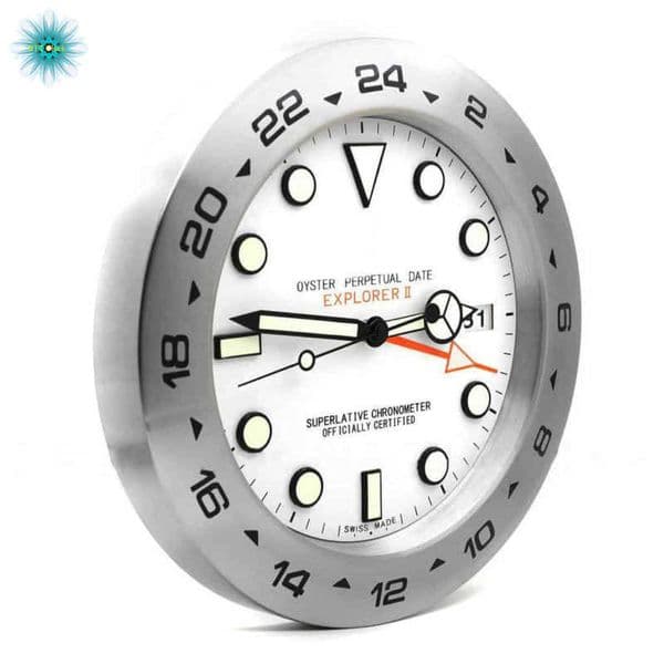 Light luxury giant screen metal wall clock, wristwatch-level three-dimensional engraving process, silent living room and bedroom decoration, high-end gift X0726