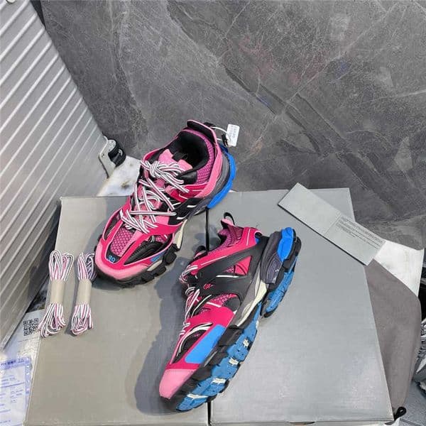 2022 luxury designer track glow dress shoe tess s gomma pink blue lace up trainer sneaker blenciga baleniaga balenciagaly balenciaaga balenciagatrackrunner P3ER