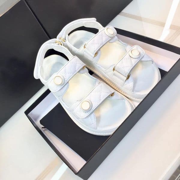 Designer Sandals Classic Black Slides Women Sandals Crystal Calf Leather Casual Shoes Quilted Platform Sandal Summer Beach Slippers