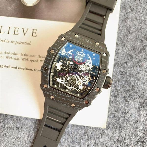 Men Luxury Sports Designer Brand Watches Skeleton dial 43mm Quartz WristWatches Men Fashion Silicone Strap Multi Color Military Analog Clock Montre De Luxe