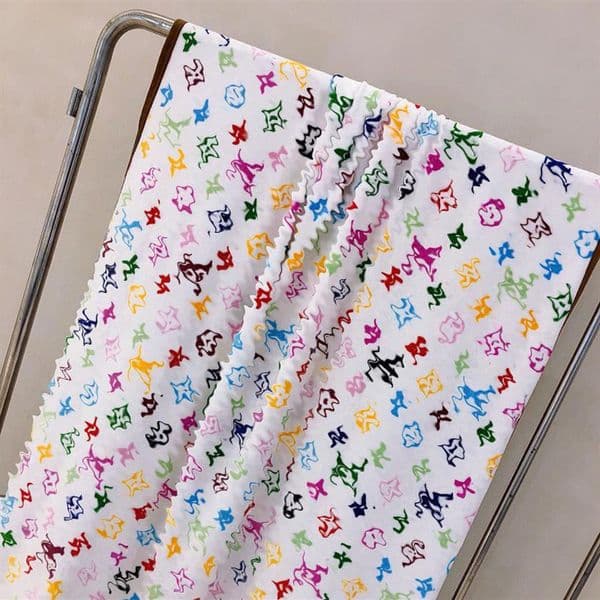 Fashion Luxurys designers Blanket 150 200cm air conditioning car travel Bath Towel Soft Winter Fleece shawl Throw Blankets290I