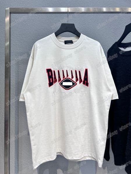 22ss Men Women Designers t shirt Paris Red letter embroidery short sleeve Crew Neck Streetwear black white xinxinbuy XS-L