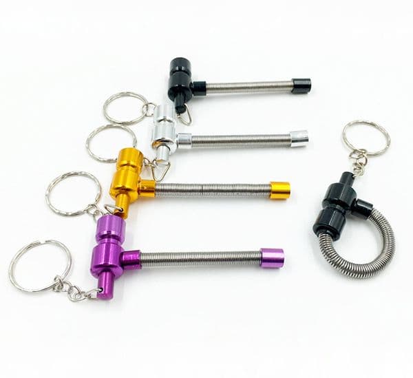 Colors Spring Metal Smoking Pipe aluminium one hitter with spring bats portable hand pipes key chain 76mm lenght metal tobacco pipe