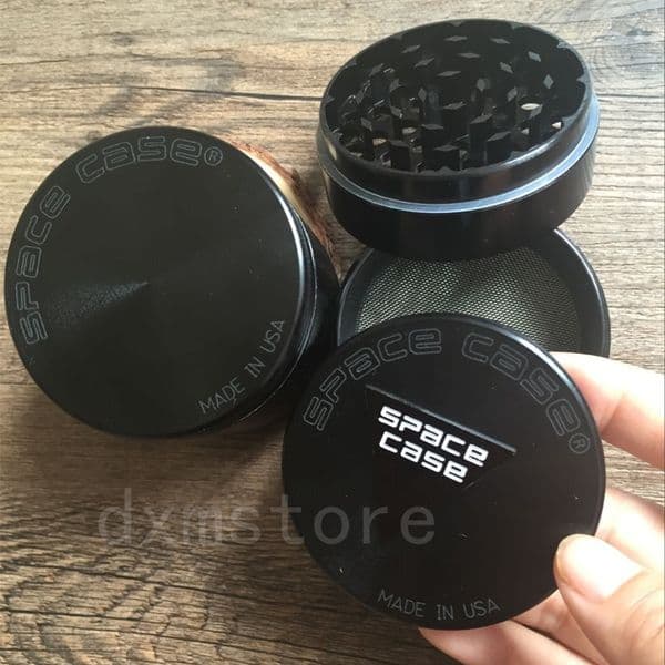 high prise space case 4 layer 63mm pipe tobacco smoke cigarette smoke detector grinding smoke cigarette machine VS sharpstone grinder