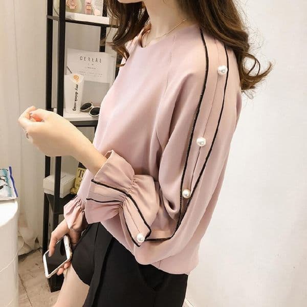 Chiffon Blouse 2018 New Women Tops Trumpet Long Sleeve Shirts Elegant Lady Blouses Pearl Casual Pink White Color Blusas