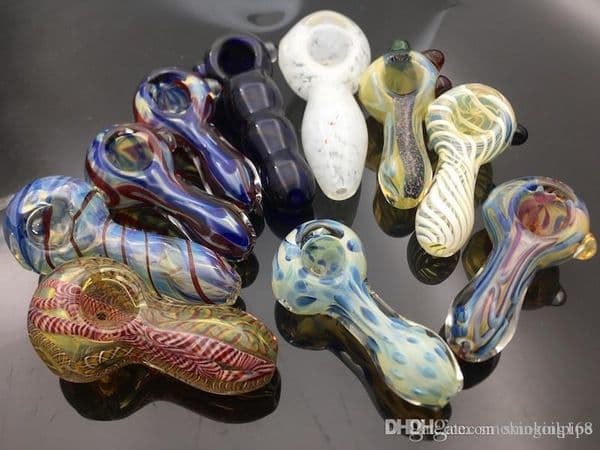 Mix style Glass Smoking Pipes Tabacco spoon Pipe Mini glass Pipe Hand dry herb spoon Pipe Best Spoon Pipes thick oil burner pipes