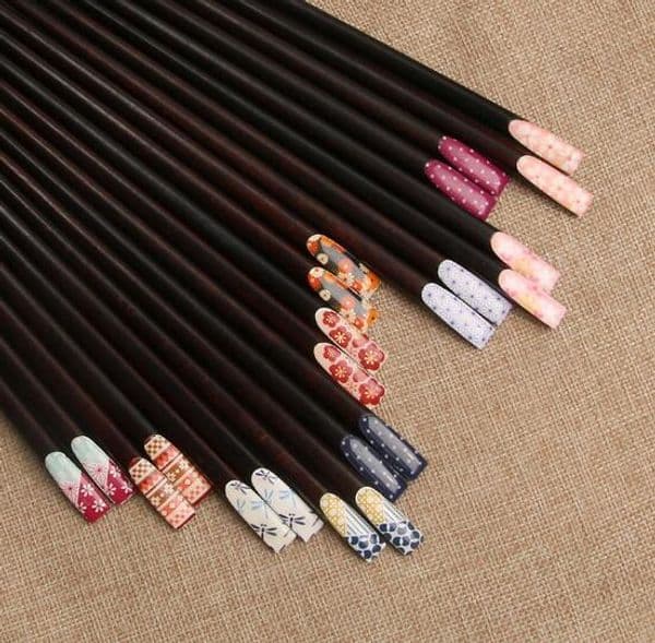 Japanese-style Natural Wooden Chopsticks Cherry Flower Home Restaurant Kids Chop Sticks Sushi Children Gift For Family