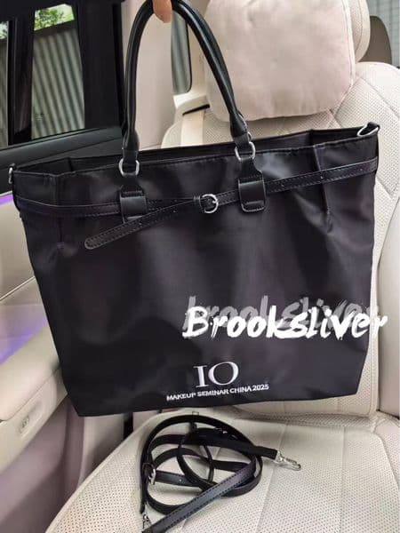 Storage Bags 45X34X11CM Nylon Multifunctional bag uniform outfit gift makeup.vip Designer Organization