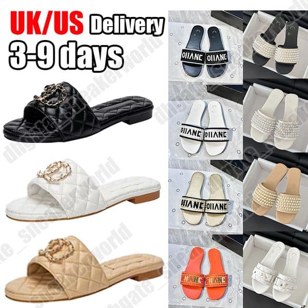 Designer slippers Luxury flat sandals Versatile fashionable diamond grid slippers Summer Lady Slide Sandals Classics Retro Lovely Sunny Beach Slippers size 35-42