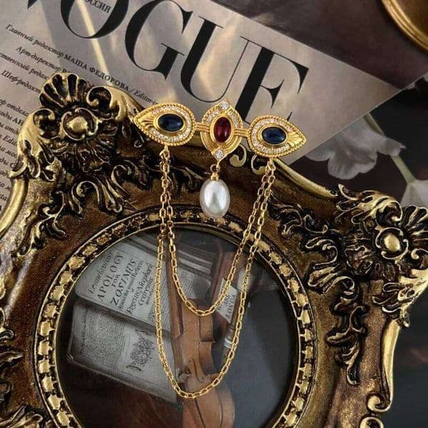 New in original design pearl brooches for women high-end vintage palace style elegant broche tassel wedding fine jewelry