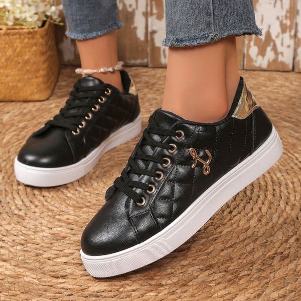 Foreign Trade Large Size Spring And Autumn New Black Sneakers For Women Flat Non Slip Round Toe Lace Up Lightweight Versatile Casual Sports Shoes Outdoor Shoes