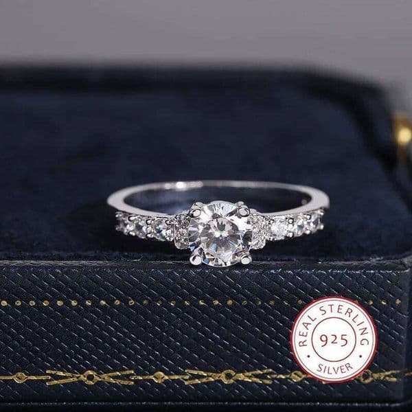 925 Plated for Women Classic Shiny Zircon Fashion Silver Jewelry Anniversary Gift Engagement Ring