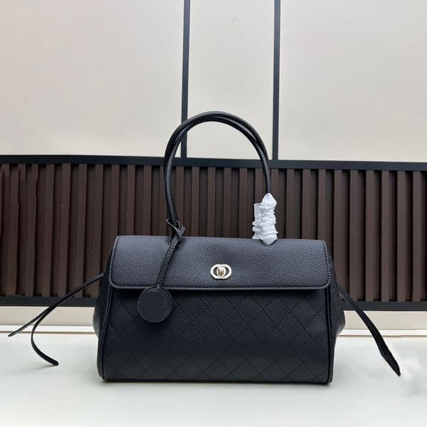 Designer bag Shoulder bag Classic Luxury Brand Diamond Buckle Flap Handbag Silver Gold Chain Leather Metal Letters Gold Silver Outdoor Women's Fashion bag Handheld