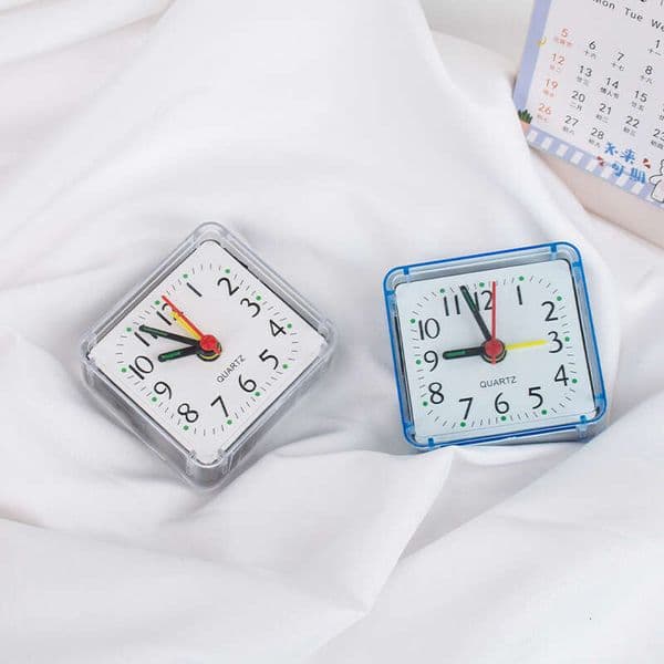 Simple Small Alarm Square Student Desktop Cute Mini Children's Bedroom Bedside Clock Manufacturer Wholesale