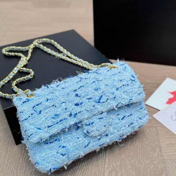 Ladies Knitting Tweed Shoulder Bag Colorful Stripes Sequins Pearl Decoration Golden Hardware Chain Classic Double Flap Crossbody Tote Luxury Handbag Wallet 26cm