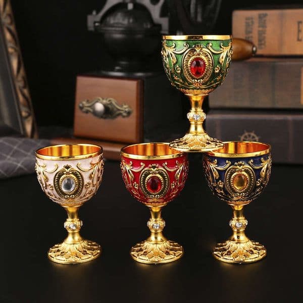 European Style High-End Metal Small 30Ml Creative Household Retro Glass White Wine Cup B5