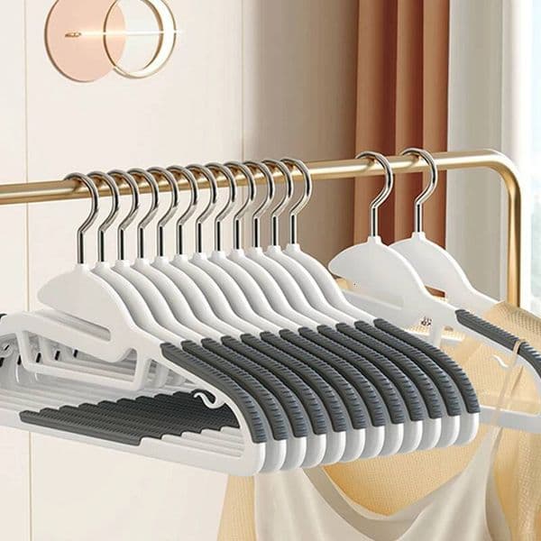 Bestseller 10pcs Clothes Hangers Non-slip Shoulder Horn Adult Hanger Save Wardrobe Space Household Storage Clothing Hanging No Trace ddmytues