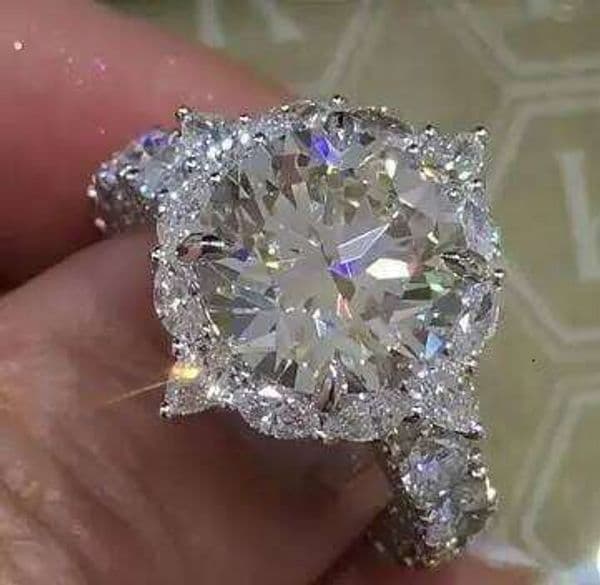 Newest Sparkling Luxury Flower Ring 3ct AAAAA CZ Zircon Silver Color Jewelry Engagement Wedding Band Rings For Women