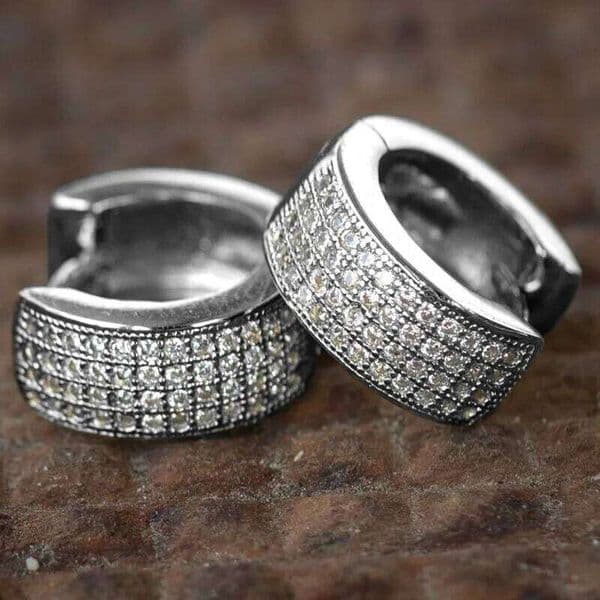 Hoop Earrings for Women Shiny White Zirconia Simple Stylish Daily Wearable Earring Unisex Fashion Jewelry