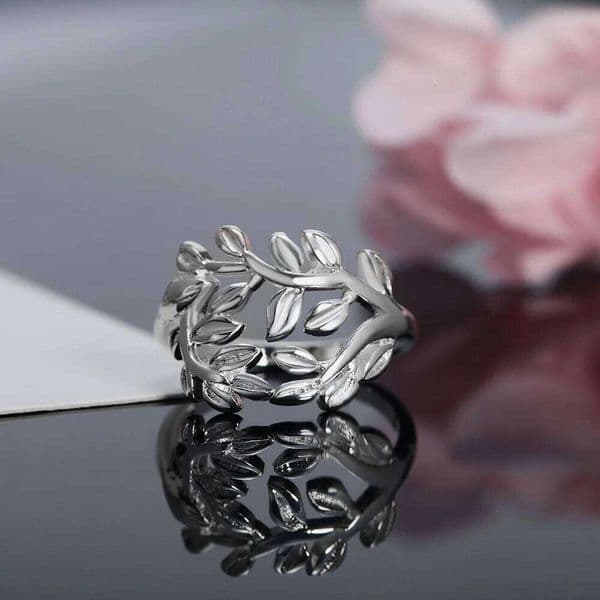Trend Pretty woman luxury Jewelry 925 Sterling Silver fine Retro leaf Rings fashion trend party gifts charms wedding