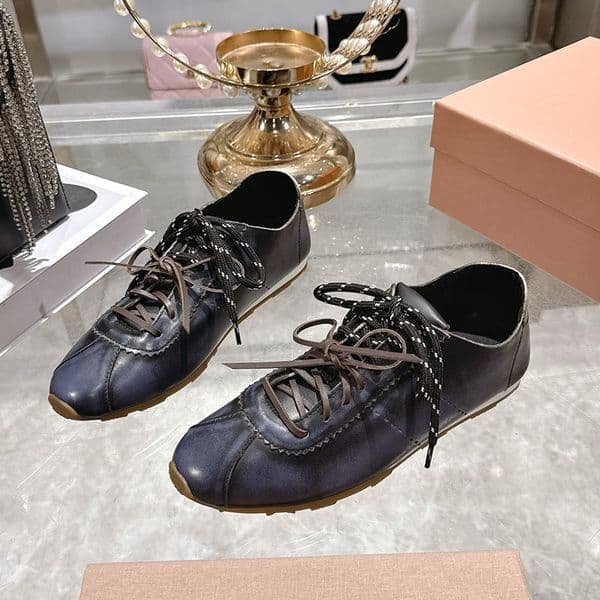 Top womens casual sports shoes classic black German training shoes designer women Forrest Gump shoes round toe leather fabric two tone lace up TPU rubber soft sole