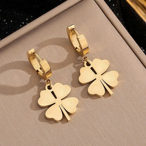 Designer Earrings Designer Earrings for Women Four Petal Flower Earring Gold Drop Earrings Luxury Jewlery Designer for Women Elegant Timeless Sparkling Gift
