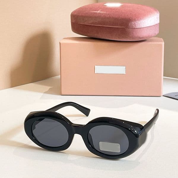 Lady Vintage Fashion Oval Thick Border Eyewear MUB08 Popular Designer Acetate Full Frame Sunglasses Summer Leisure Versatile Style Anti Ultraviolet