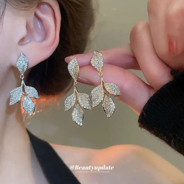 Silver Needle Zircon Leaf Tassel Light Luxury High-end French Retro Fashionable Versatile Earrings for Women
