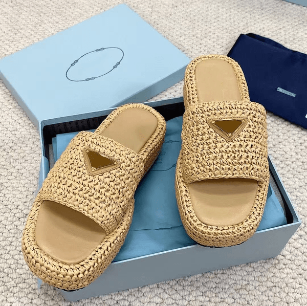 top quality Slippers luxury Designer Casual shoe sandals women men triangle Sliders fashion sandal Raffias Straw weave platform shoes Slide beach pool flat Slippe