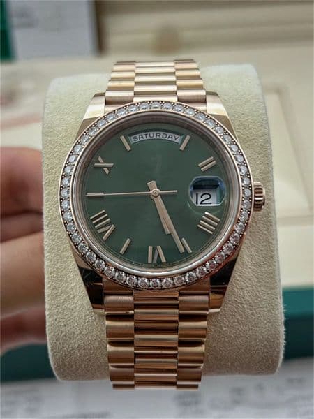 Top new men's luxury designer watch fully automatic mechanical watch Sapphire Glass Roman Dial 40MM