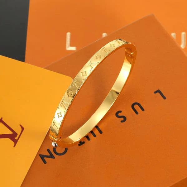 Luxury Letter Women Stainless Steel Brand Gold Fashion Bracelet Designer C29