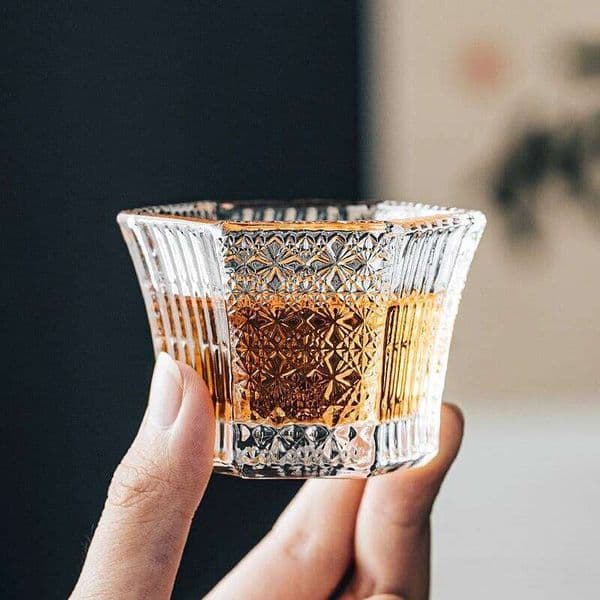 Valentine's Day 1pc Japanese Style Carved Hexagonal Crystal Glass Tea Tasting Whiskey Sake Single Cup Drinkware 26H0114