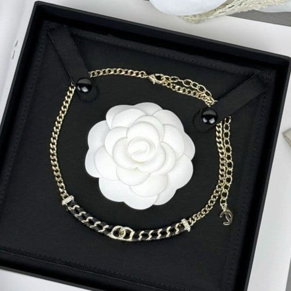 Luxury Necklace Classic Gold Necklace Charming Necklace Jewelry Necklace Pendant Wedding High Quality Gift with Box