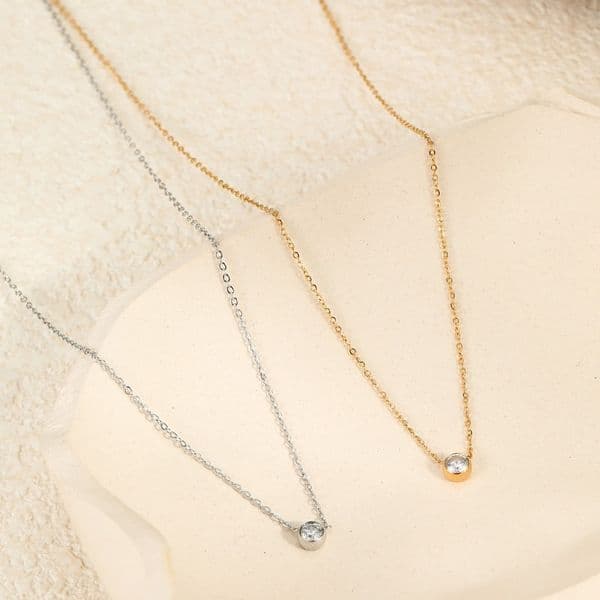 Necklaces Women's Minimalist Dainty Titanium Steel Clavicle Chain Hypoallergenic Tarnish Resistant Elegant Jewelry