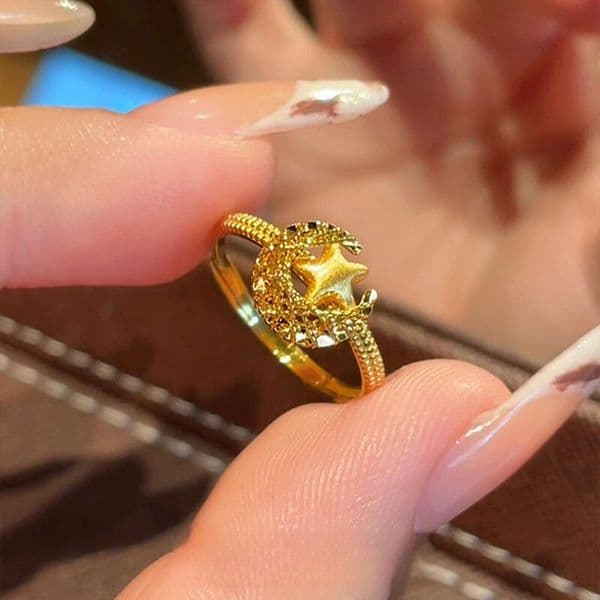 Ring luxury Stars Holding the Moon Vintage gold Star Moon Sparkling Simple Niche High end Index Finger Rings jewelry gift