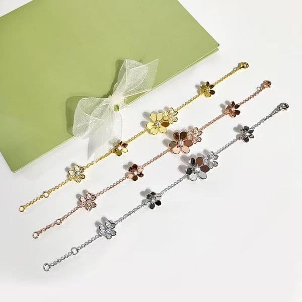High-Quality Full-Diamond Clover Five-Flower Bracelet Four Leaf Clover Bracelet Women's Charm Crystal Chain Bracelet 18k Gold Designer Thick Gold-Plated Jewelry