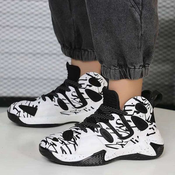 2024 new youth basketball personality fashion outdoor sports casual male student running shoes