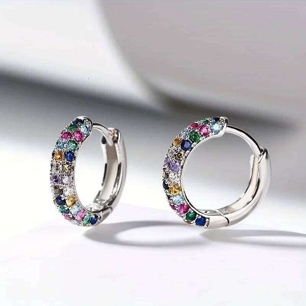 Fashion Sparking Colored Synthetic Zirconia Inlaid Silvery Plated Hoop Earrings for Women Concise Party Festival Jewelry Crafts
