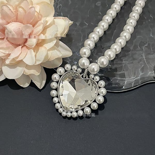 Swan Necklace Designer Swavoraki Swarovskilys Necklace For Woman Jewerly Heart Pearl Necklace Imitation Inlaid Shining Charm Fashion Heart Pendant Niche