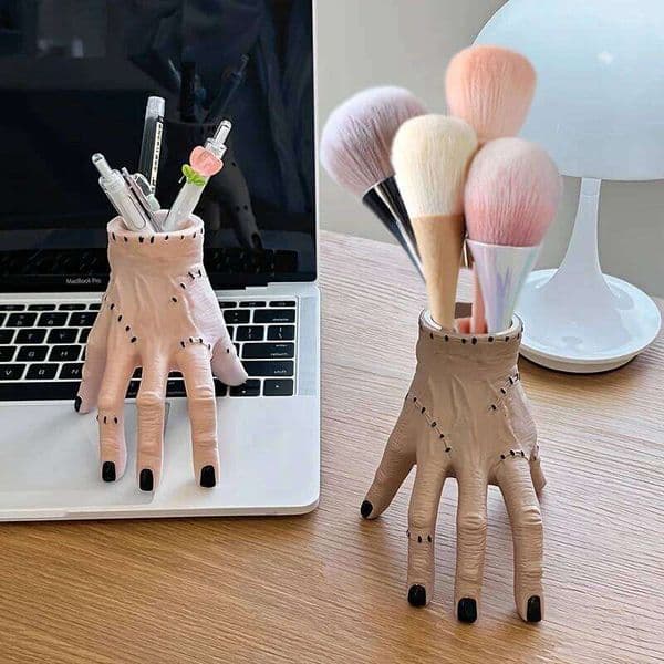 1PC Hand Shaped Resin Pen Holder - Durable, Portable, Stylish for Pencil, Pen, and Stationery, Makeup Brush Storage