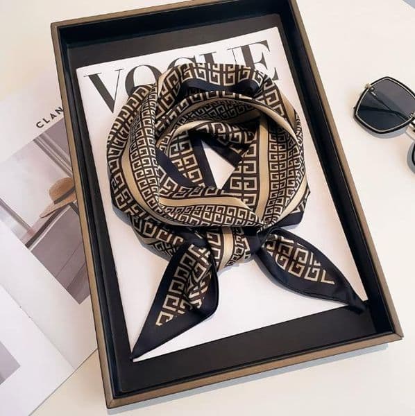 36style ElegantDesigner Silk Skinny Long Narrow Scarf Arm Bag Ribbon Accessories Neck Long Scarf Versatile Matching Coat Shirt Scarf 147-13.5cm
