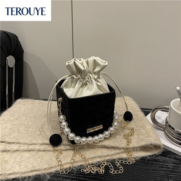 TEROUYE Korean style niche design bag casual women's shoulder charming bag autumn and winter new style fashionable simple personality small square bag trendy luxury